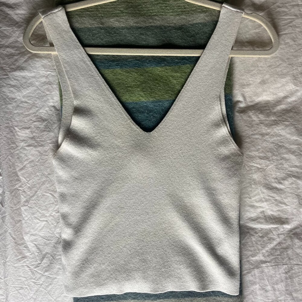 Luxury Cashmere Silk Tank in creamy white in S/M by CRUSH.